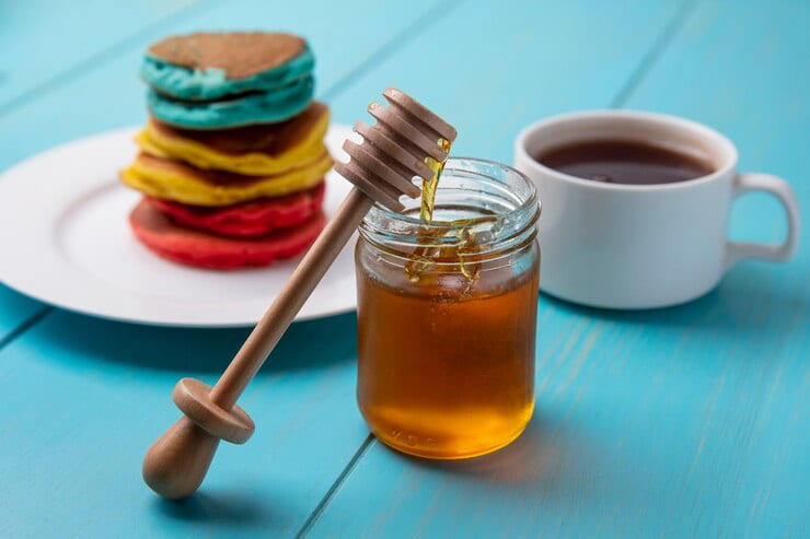 عسل نیمه تغذیه